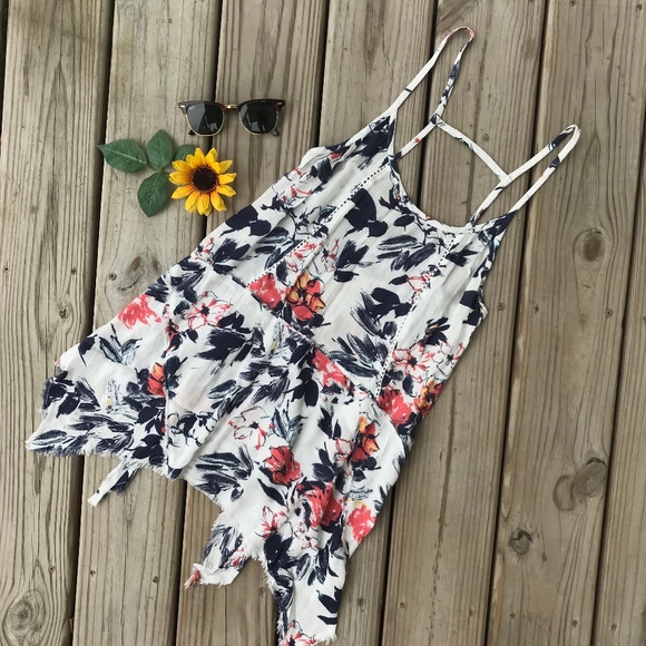 Tops - Melrose & Market Flowy Floral Tank Top NWOT